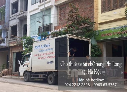 Xe taxi tải chở hàng thuê Phi Long tại phố Cầu Diễn